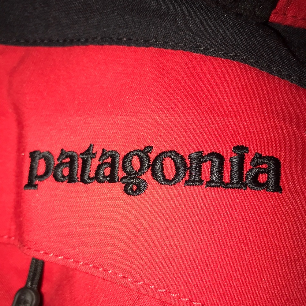 🍀 Patagonia Ski Jacket / Coat Men’s Size Large 👏 Worn It Myself it’s Unisex 🍀